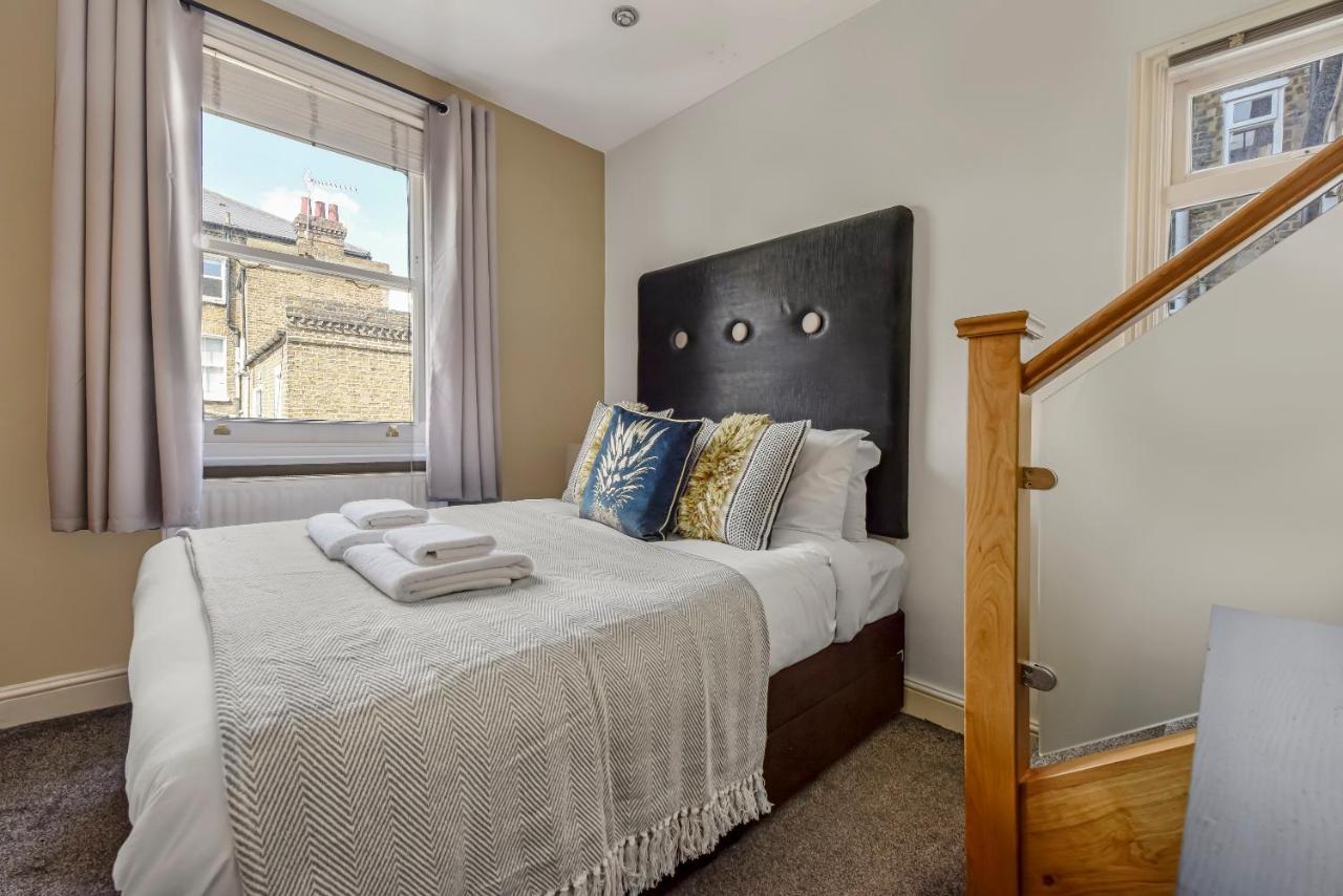 The West Kensington Apartments Londra Dış mekan fotoğraf